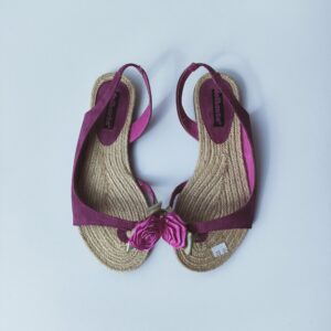 Mora Pink von Dollhouse